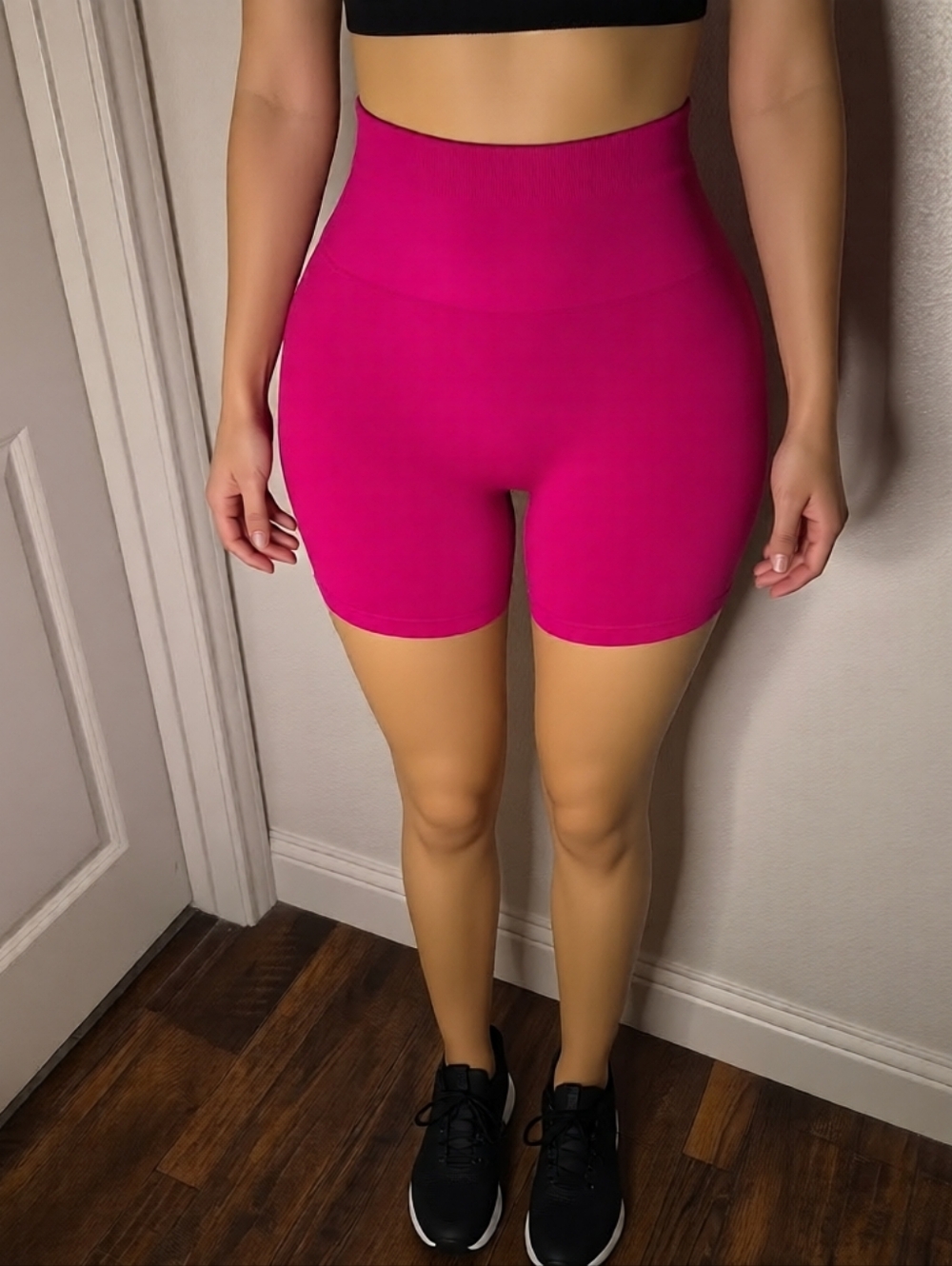 Alphalete Amplify Shorts Color Magenta Sz XS EUC Label was removed